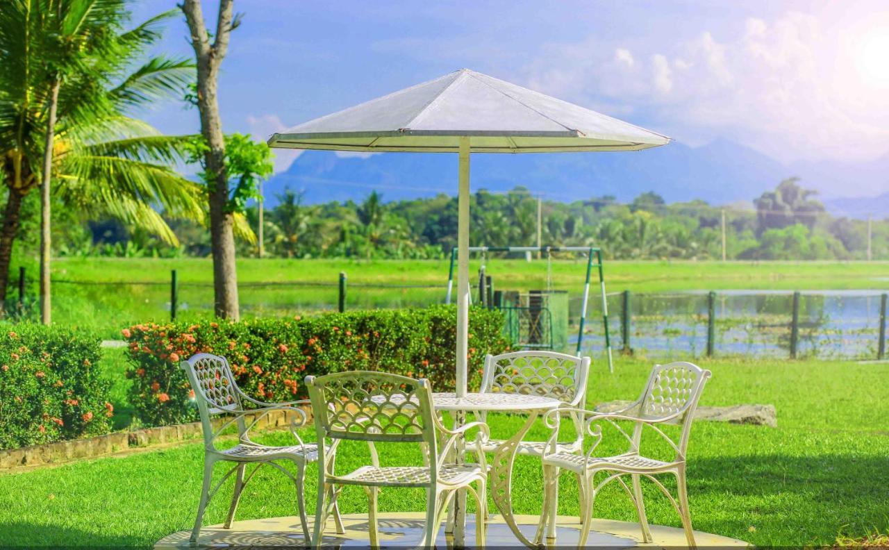 Lavendish Wild Safari Hotel Wasgamuwa Exterior photo