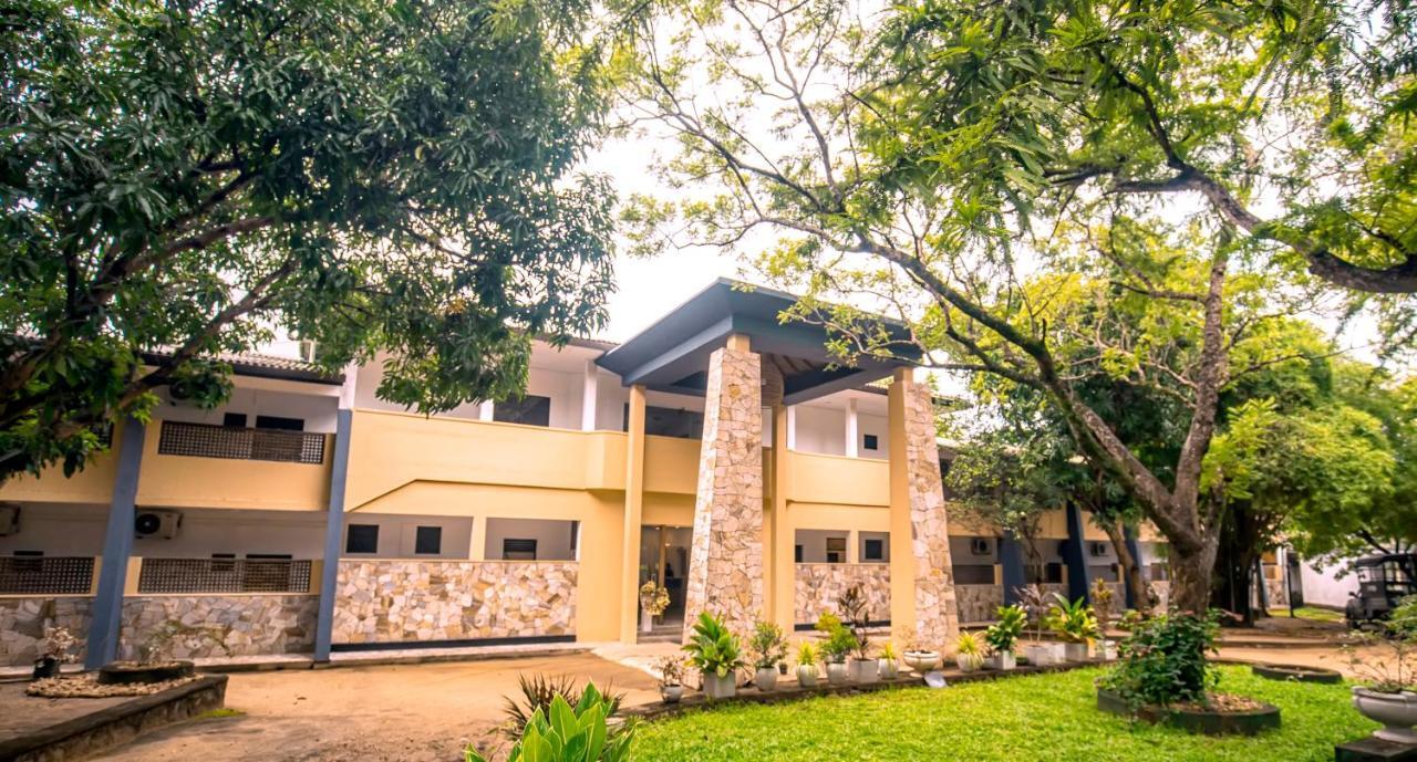 Lavendish Wild Safari Hotel Wasgamuwa Exterior photo